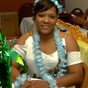 Meet your Posher, Crystal